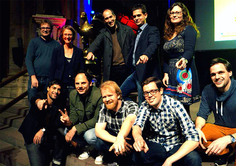 Gruppen-Foto der Science-Slammer in der Reinoldikirche.