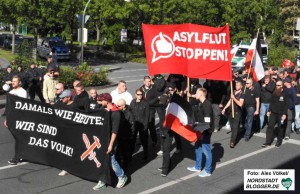 Auf Einladung der Partei „Die Rechte“ gingen am 3. Oktober 2015 in Hamm gegen angebliche Überfremdung auf die Straße.