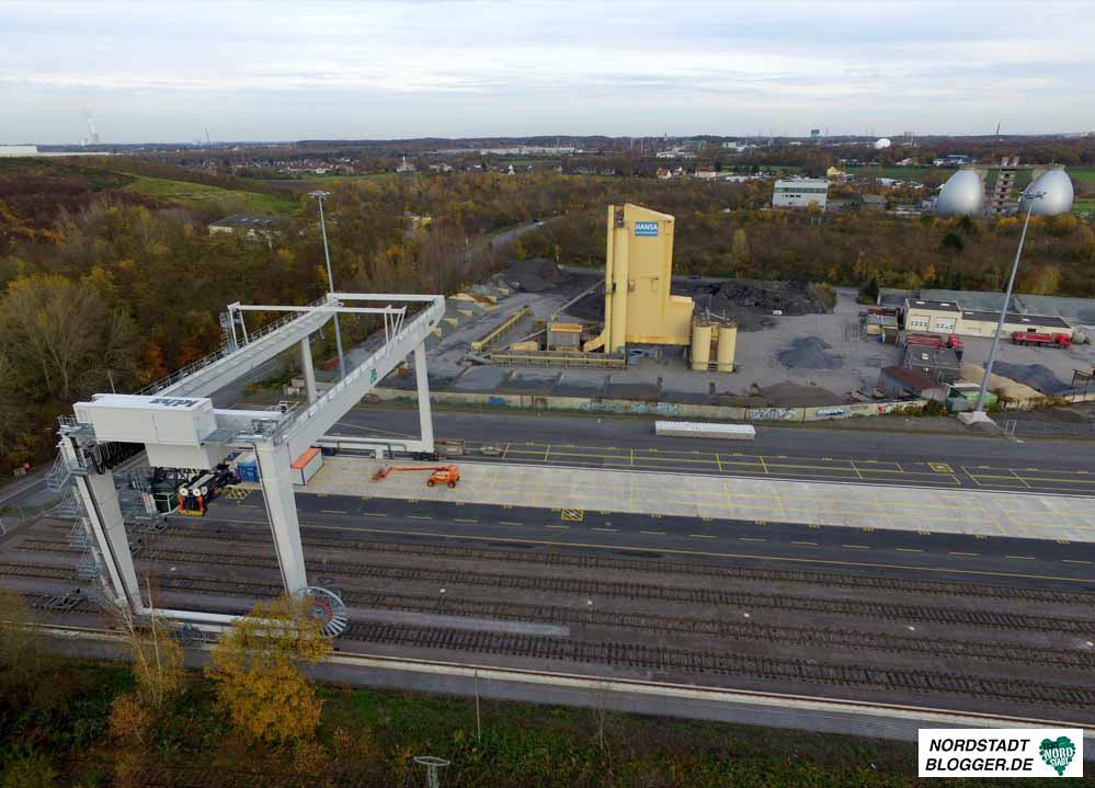 Der neue Hafenbahnhof ist fast fertig. Rund 100.000 Ladeeinheiten sollen hier im ersten Bauabschnitt pro Jahr umgeschlagen werden.