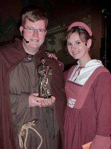 Hendrik Meisel als Martin Luther und Denise Ratkowski als Katharina von Bora