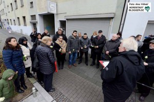 NSU-Opfer-Familien haben den Tatort in der Mallinckrodtstraße und das Mahnmal an der Auslandsgesellschaft besucht. 