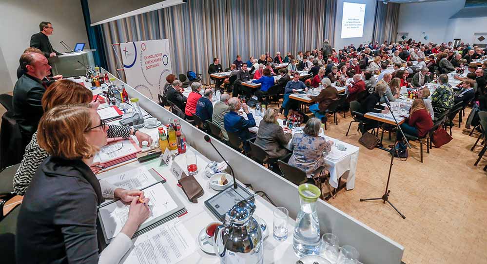 Die Kreissynode der VKK Dortmund tagte im DSW 21 Werksaal. Foto: Stephan Schuetze/VKK