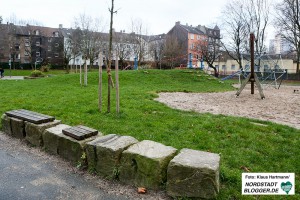 Wiederbelebung Spielplatz Düppelstraße. Der Spielplatz an der Düppelstraße