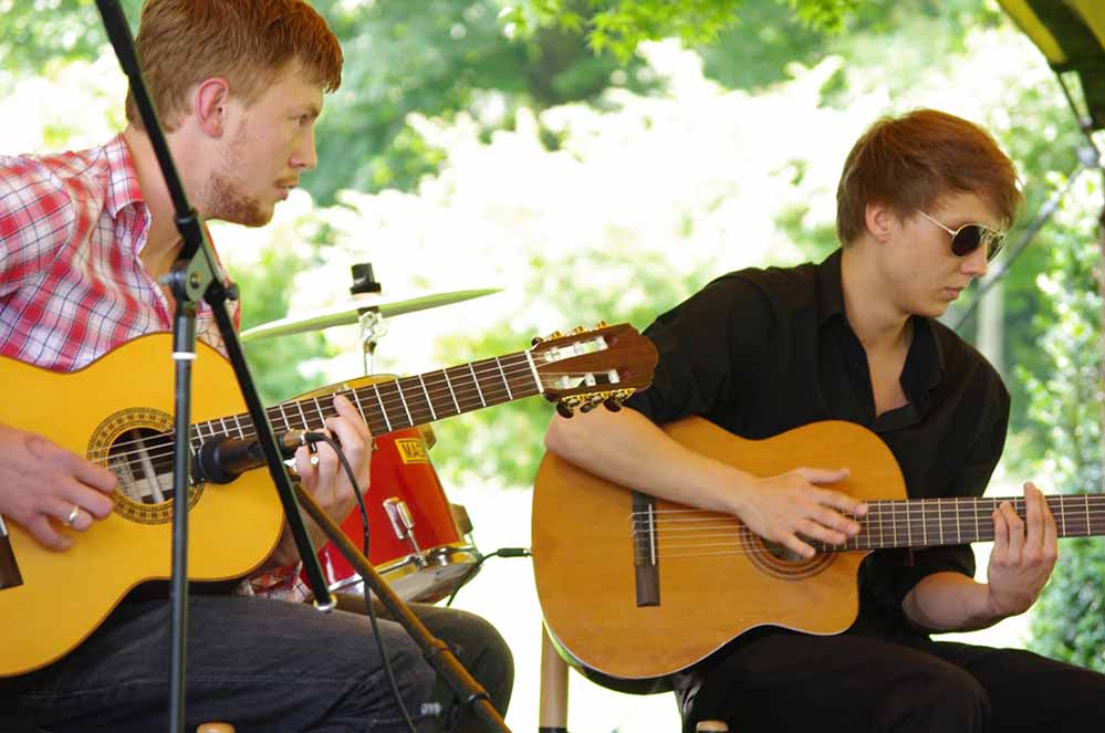 Das Havanna Surfduo sorgt für einen musikalischen Impuls. Foto: Veranstalter