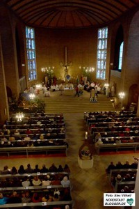 Mit einer Festmesse hat die katholische Kirche die Gründung der Nordstadt-Großpfarrei Heilige Dreikönige gefeiert.