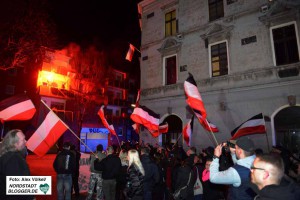 Die Neonazis reklamieren Dorstfeld und speziell das Viertel um den Wilhelmplatz für sich.