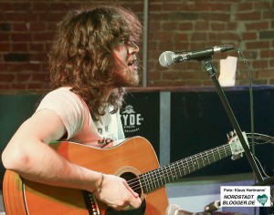 Abschlussgala von "Nordstadt kocht" in den Tyde-Studios. Rocco Wirsche sorgt für die Musik