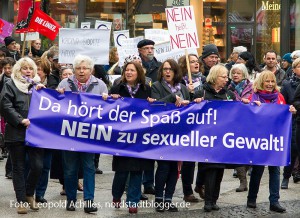 Demonstration unter dem Motto: ‚Da hört der Spaß auf! Nein zu sexueller Gewalt‘. Foto: Leopold Achilles