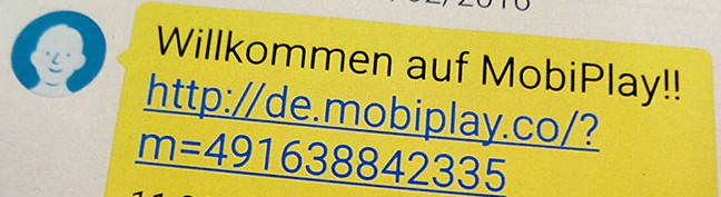 Die Verbraucherzentrale klärt am Weltverbrauchertag über Abzocke am Smartphone auf. Nachrichten auf dem Handy nach ungewollten Abo-Abschluss