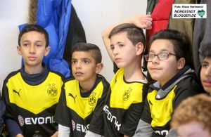 BvB-Trainingslager für Nordstadt-Kids. BvB-Profi Neven Subotic ist zu Besuch