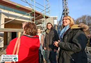 Mitglieder der SPD-Fraktion im Kulturausschuss machen sich Bild vom Stand der Bauarbeiten im Naturkundemuseum. Museumsdirektorin Dr. Dr. Elke Möllmann