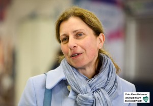 Präsentation der Bauarbeiten am Hauptbahnhof. Leiterin des Tiefbauamtes Sylvia Uehlendahl