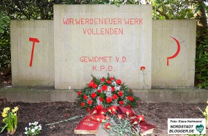 DKP erinnert an die Toten des Kapp-Putsch in Dortmund am Mahnmal auf dem Nordfriedhof