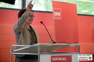 Die im Amt bestä#tigte Vorsitzende Nadja Lüders will mit sozialen Themen bei den WählerInnen punkten.