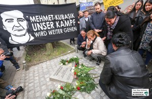 4. Tag der Solidarität gedenkt dem NSU-Mordopfer Mehmet Kubasik. Angehörige von Mehmet Kubasik trauern