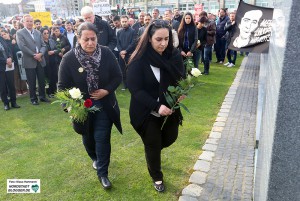 4. Tag der Solidarität gedenkt dem NSU-Mordopfer Mehmet Kubasik. Elif und Gamze Kubasik