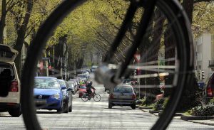 Das Land hat Radschnellwege als eines der zentralen Elemente in seine Nahverkehrsstrategie übernommen.