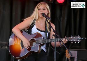 Hoeschparkfest zum 75 jährigen Jubiläum des Parks. Jo Marie Dominiak ist ein beliebter Gast im Norden