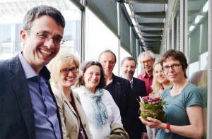 Der neu gewählte Vorstand: Dr. Stefan Mühlhofer, Kirsten John-Stucke, Hildegard Jakobs, Prof. Dr. Alfons Kenkmann, Dr. Werner Jung, Dr. Norbert Reichling, Dr. Claudia Arndt und Dr. Ulrike Schrader (auf eigenen Wunsch ausgeschieden); es fehlt Clemens Heinrichs.