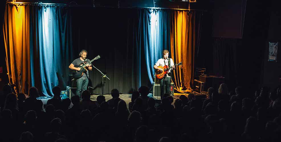 Der Auftritt von Dan Mangan und Adan Knight im FZW. Foto: Robin Aust/ Veranstalter