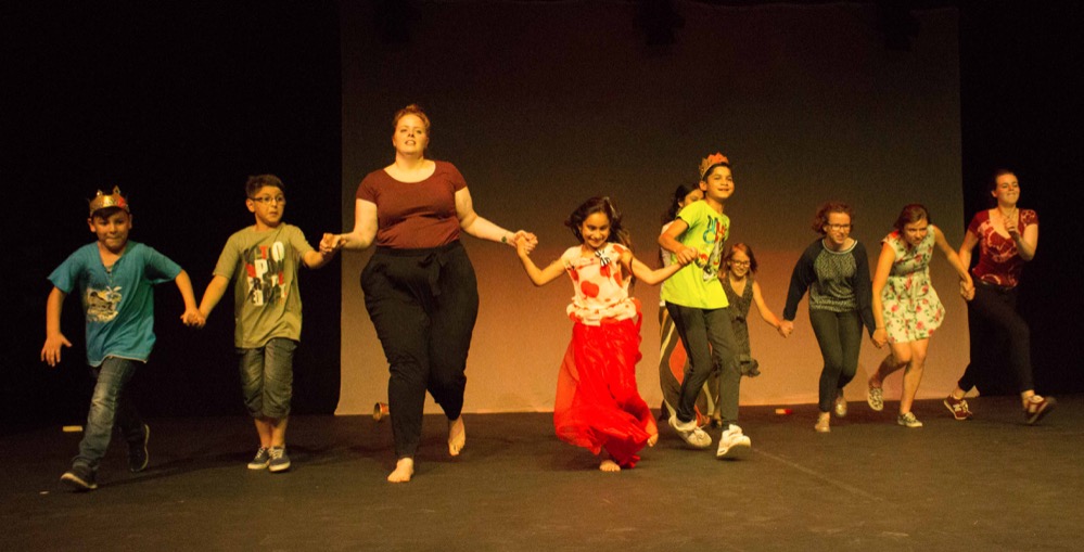 Eröffnung des 3. Roma-Kulturfestivals Djelem Djelem im Depot. Foto: Clara Pingel