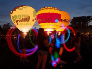 Lichterfest im Fredenbaumpark: Das Wetter spielte mit und die Stimmung war gut. Foto: Roland Klecker