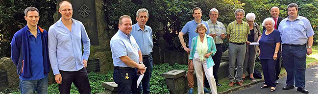 Offiziell gegründet wurde der Förderverein Nordfriedhof e.V. (Foto: Joachim vom Brocke)