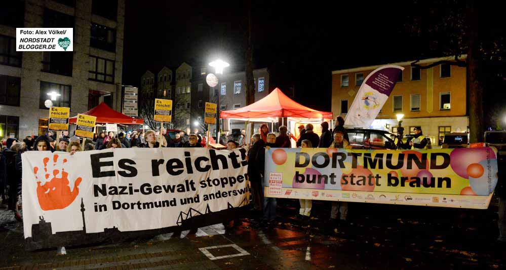 Die Zivilgesellschaft stellte sich auf dem Wilhelmplatz parteiübergreifend gegen die Neonazis auf.