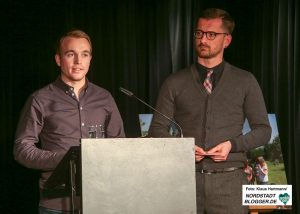 Björn Hegemann, Fanbeauftragter des BVB und Markus Günnewig von der Mahn- und Gedenkstätte Steinwache