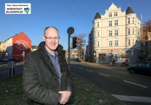 Christian Schmitt, Geschäftsführer der Julius Ewald Schmitt GbR saniert Haus an der Ecke Brunnen/Bornstraße