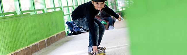 In der Skaterhalle am Dietrich-Keuning-Haus können Interessierte Skaten üben. Archivfoto: Ulrike Halene