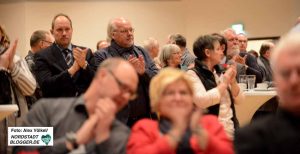 Viel Applaus gab es für die Rede von Erika Wehde. Fotos: Alex Völkel