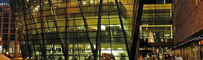 Die Stadt- und Landesbibliothek beteiligt sich an der „Nacht der Bibliotheken“. Foto: StaLaBi