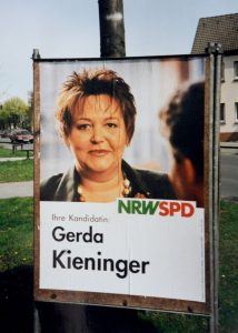 1995 trat sie erstmals für den Landtag an und holte das landesweit beste SPD-Ergebnis.