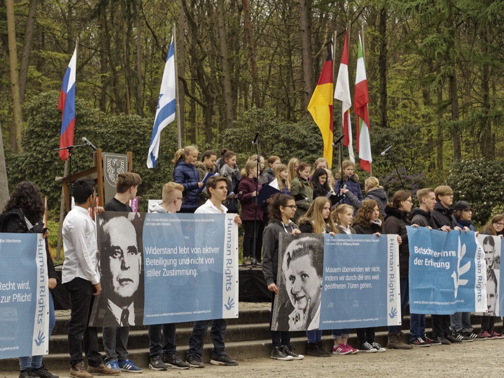 Die Botschafter der Erinnerung geben den Opfern wieder ein Gesicht.
