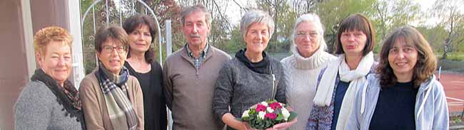 Der neu gewählte Vorstand des Freundeskreises Hoeschpark stellte sich zum Gruppenfoto.