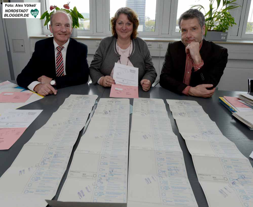 Manfred Kruse, Leiter der Bürgerdienste,Kreiswahlleiterin Diane Jägers und und Gernot Willeke, Abteilungsleiter und Wahlorganisation, stellten die Details zur Wahl vor.