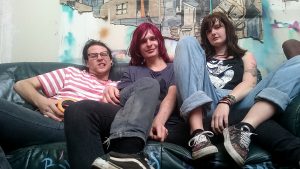 Los geht es an diesem Freitag: Es spielen die Bands Diarrhea Suicid und SKRTS (Foto). Foto: privat