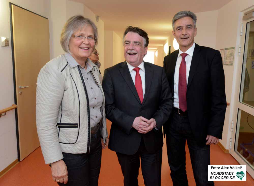 Anne Rabenschlag Michael Groschek und Thomas Böhm beim Rundgang.