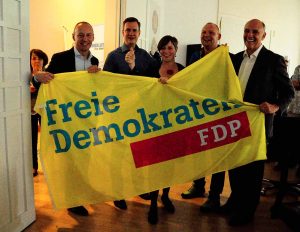 Zufrieden war man bei der FDP mit dem Ergebnis - Dortmunder Mandate hatte man hier nicht erwartet. Foto: Mariana Bittermann