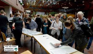 180 TeilnehmerInnen kamen zum 5. Dortmunder Flüchtlingsforum im Dietrich-Keuning-Haus.