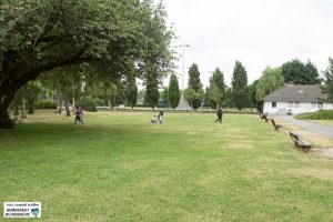 Im Hoeschpark wird es am Samstag drei Bühnen und fünf DJ-Floors geben. Foto: Leopold Achilles.