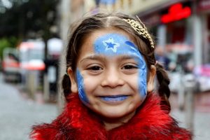 Vor allem den Kindern wird während der Internationalen Woche einiges geboten. Foto: NSB-Archiv