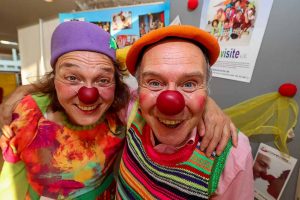 Die „Clowns-Visite“ soll voll auch vom Spendenparlament unterstützt werden.