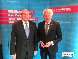 Der Dortmunder Handwerks-Präsident Berthold Schröder mit OB Ullich Sierau. Fotos. Alex Völkel