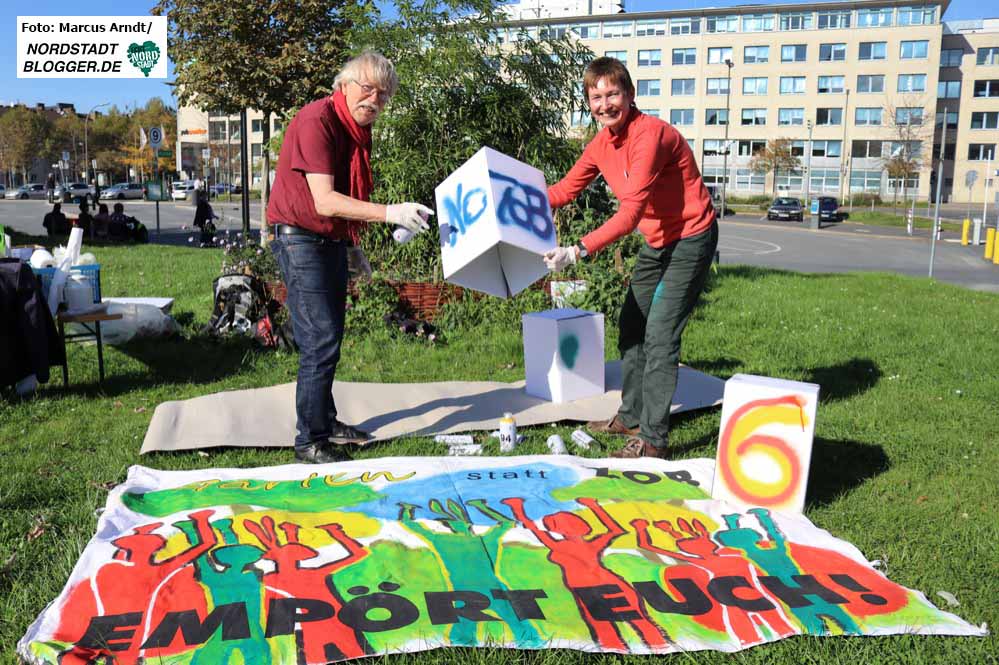 Die Initiative „Garten statt ZOB“ feierte sechsten Geburtstag und erneuerte ihre Kritik. Fotos: Marcus Arndt