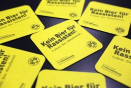 Foto: BVB - Fan- und Förderabteilung 20150515_KBFR_Verteilen3_JHS_025