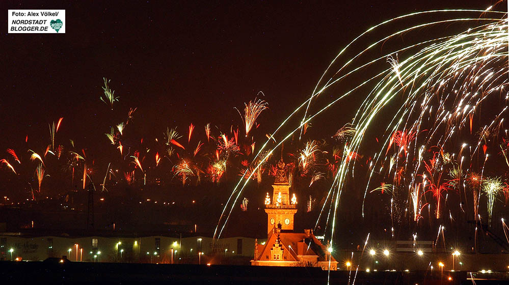 Wer die Regeln beachtet, kann Silvester sicher genießen. Archivfoto: Alex Völkel