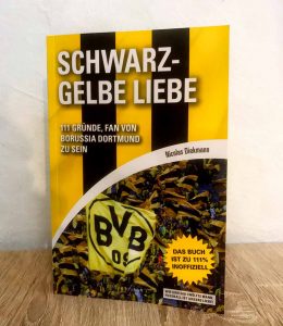 Schwarz-gelbe Liebe“ heißt das 270 Seiten starke Taschenbuch. Es thematisiert „111 Gründe, Fan von Borussia Dortmund zu sein“. 