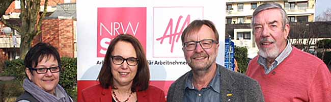 Vertreten die Dortmunder AfA in Bund und Land (v.l.): Bianca Hermann, Anja Butschkau, Ulrich Piechota und der Vorsitzende der AfA-Region Westliches Westfalen Manfred Sigges. Foto: SPD Dortmund 